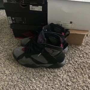 Air Jordan 7s Bordeaux